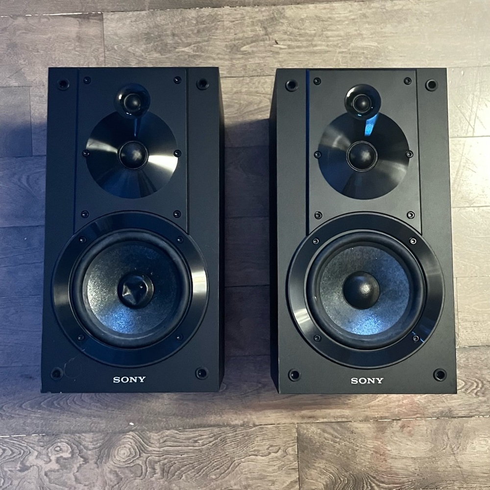 Sony Dual Black Portable Speaker - Picture 3 of 3